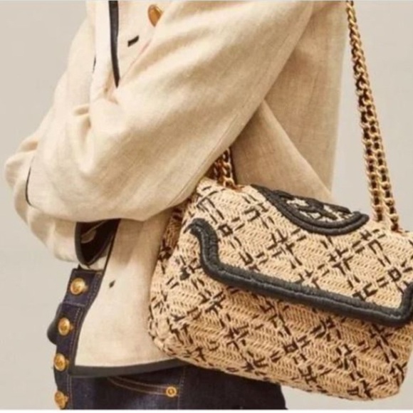 Tory Burch Handbags - Tory Burch Tan and Black Quilted Shoulder Bag